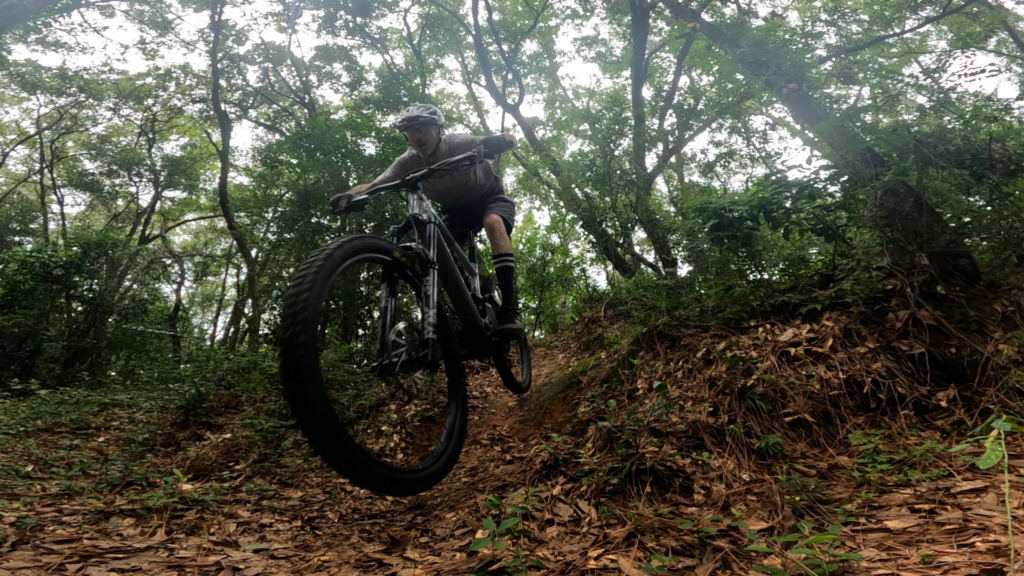 Barry Page getting in some eMTB laps at the USA Playground.